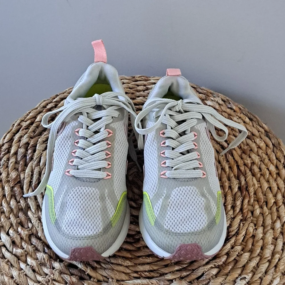 Veja Womens Condor 2 Light Grey‎ Mesh Knit Athletic/Athleisure/Casual Sneakers 6